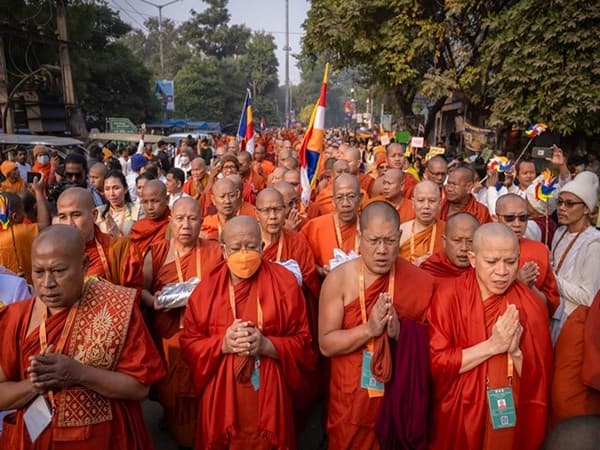Monastic Chanting